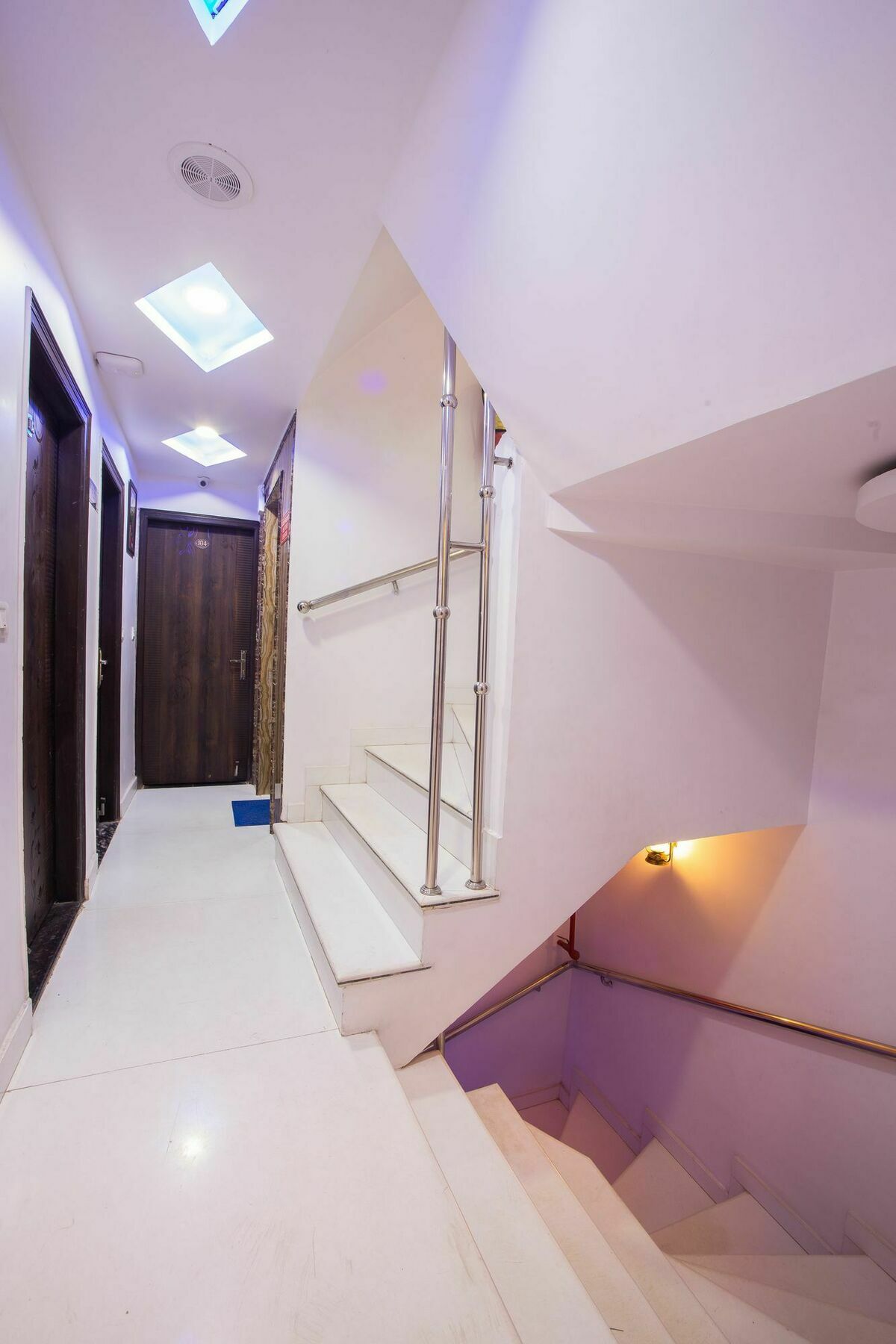 Hotel Sarthak Palace - By Pooja Hospitality Νέο Δελχί Εξωτερικό φωτογραφία