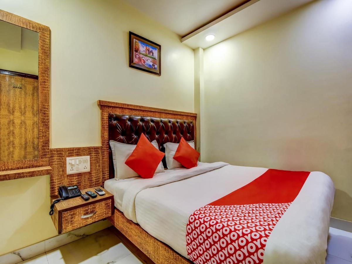 Hotel Sarthak Palace - By Pooja Hospitality Νέο Δελχί Εξωτερικό φωτογραφία