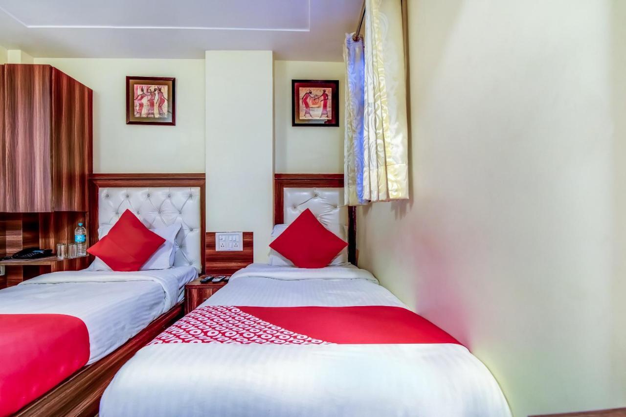 Hotel Sarthak Palace - By Pooja Hospitality Νέο Δελχί Εξωτερικό φωτογραφία